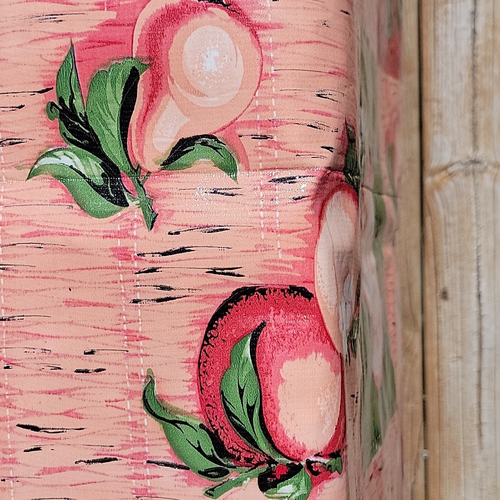 Oilcloth Tablecloth 1980's. Measures 9.5' by 3.9'. Beautiful Vibrant Colors. - Picture 4 of 16